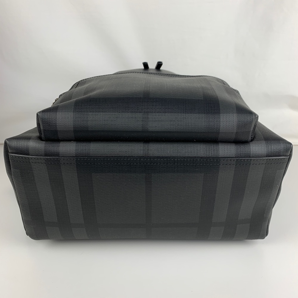 New Burberry Leather Trim London Check Backpack - Picture 7 of 8